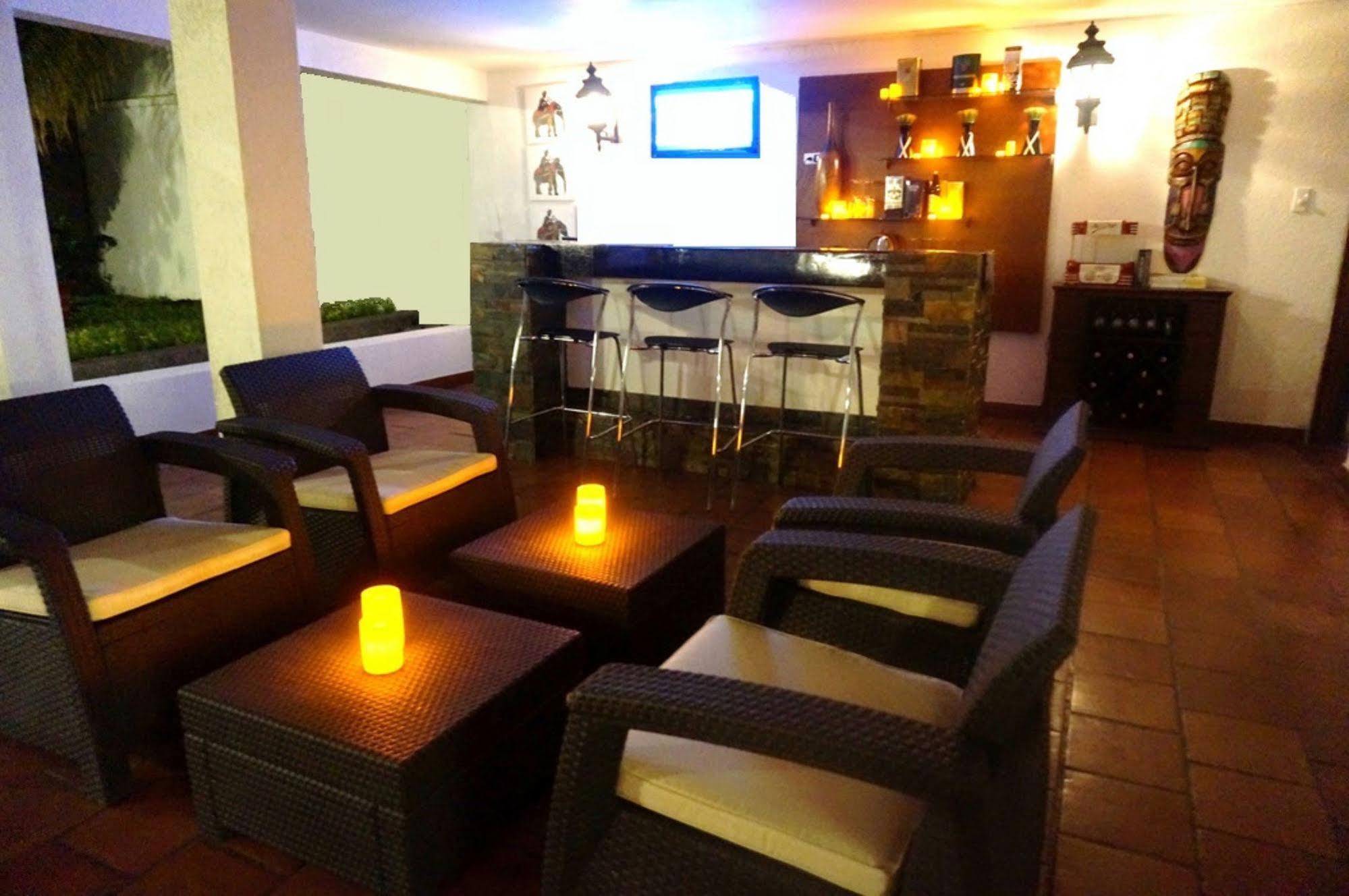 Urban Hotel Boutique Menga Esterno foto